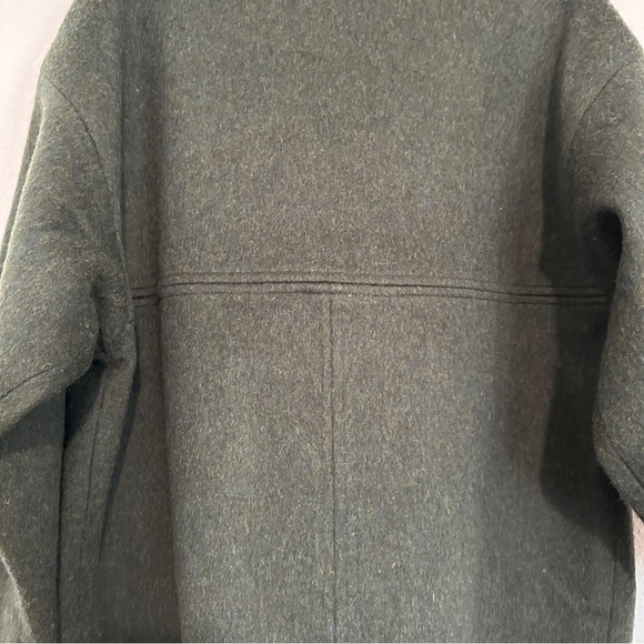 7115 by Szeki Oversized Wool Coat - Picture 6 of 16